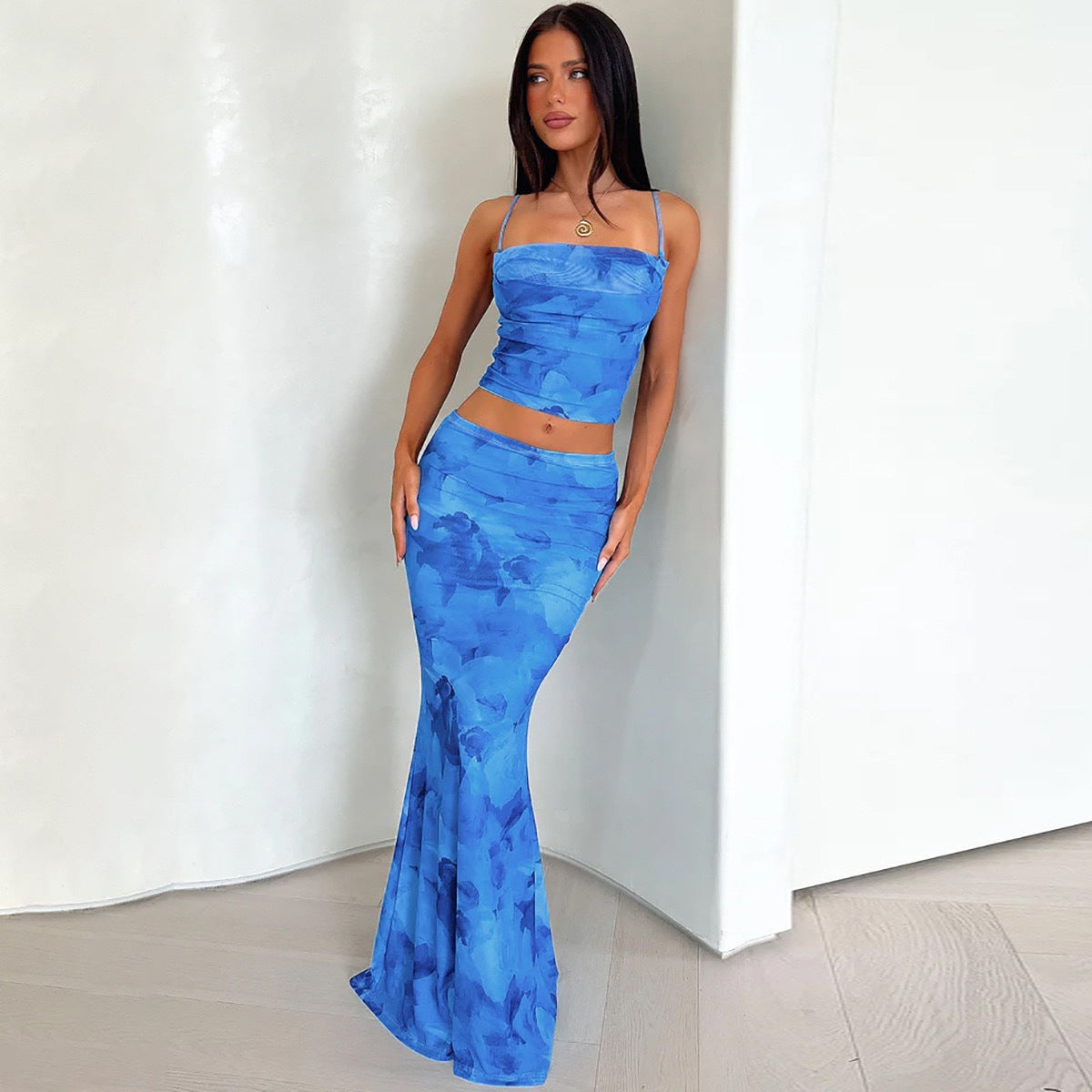 Niche Spaghetti Straps Midriff-baring Vest Sheath Skirt Two-piece Set
