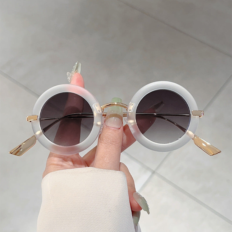 Small Frame Oval Fashion Sunglasses UV Protection